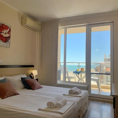 Apartman C324 On The Obzor